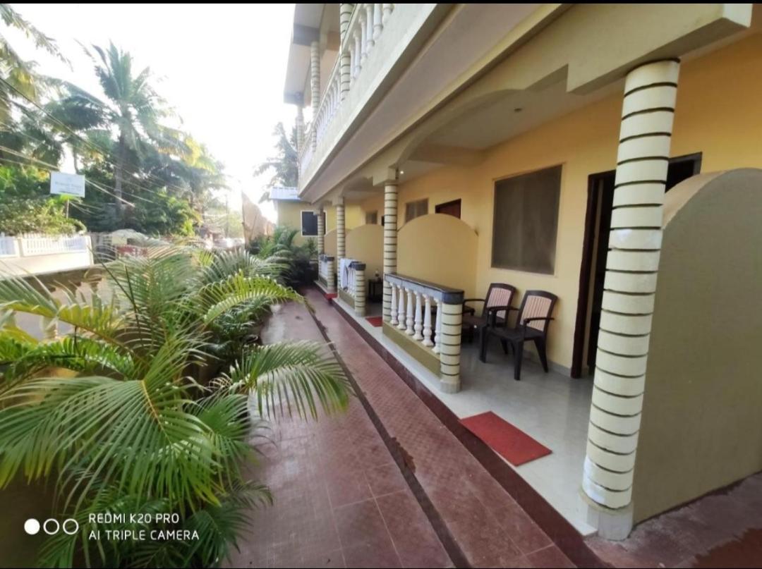 Regina Residency Inn ปาโลเลม ภายนอก รูปภาพ