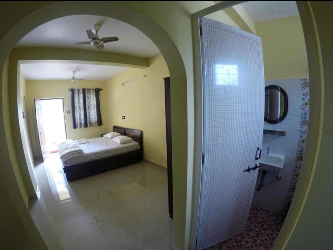 Regina Residency Inn ปาโลเลม ภายนอก รูปภาพ