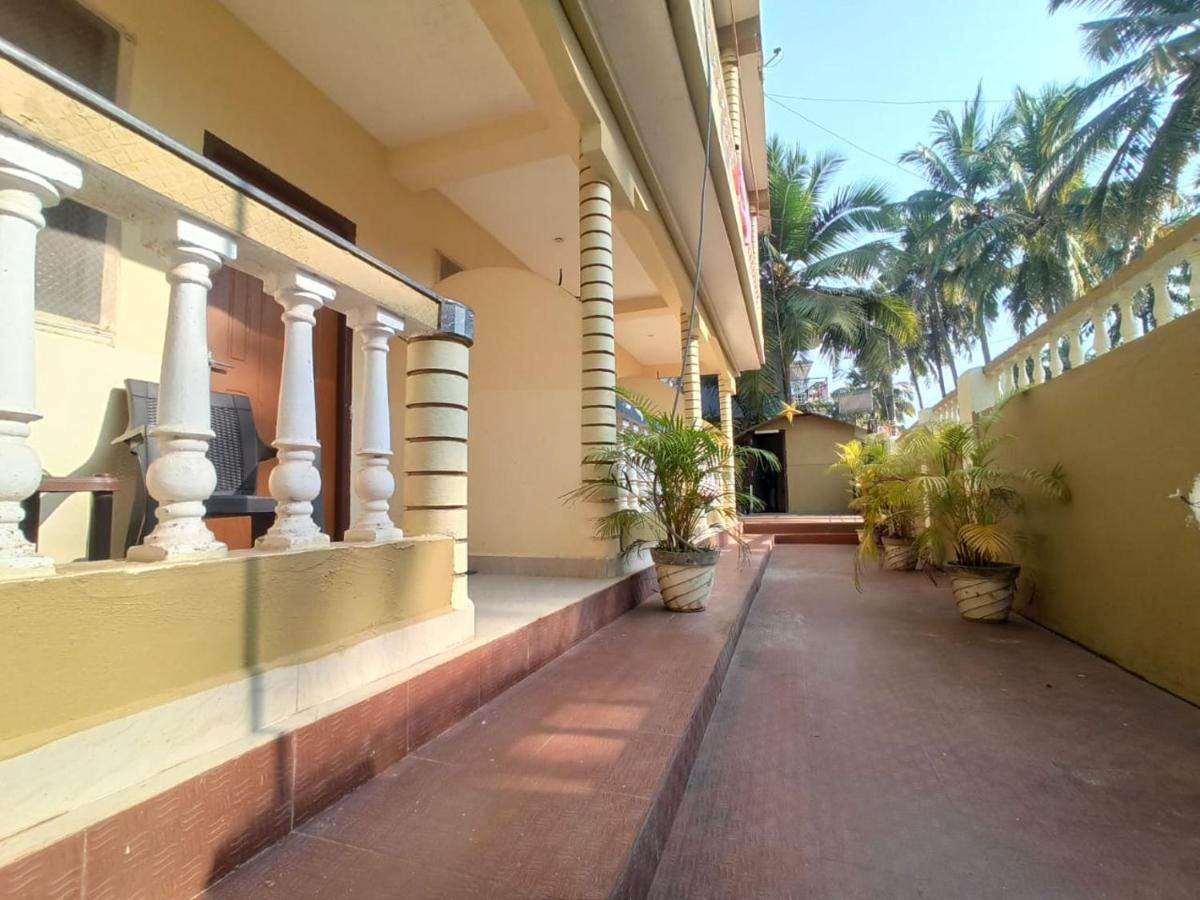 Regina Residency Inn ปาโลเลม ภายนอก รูปภาพ
