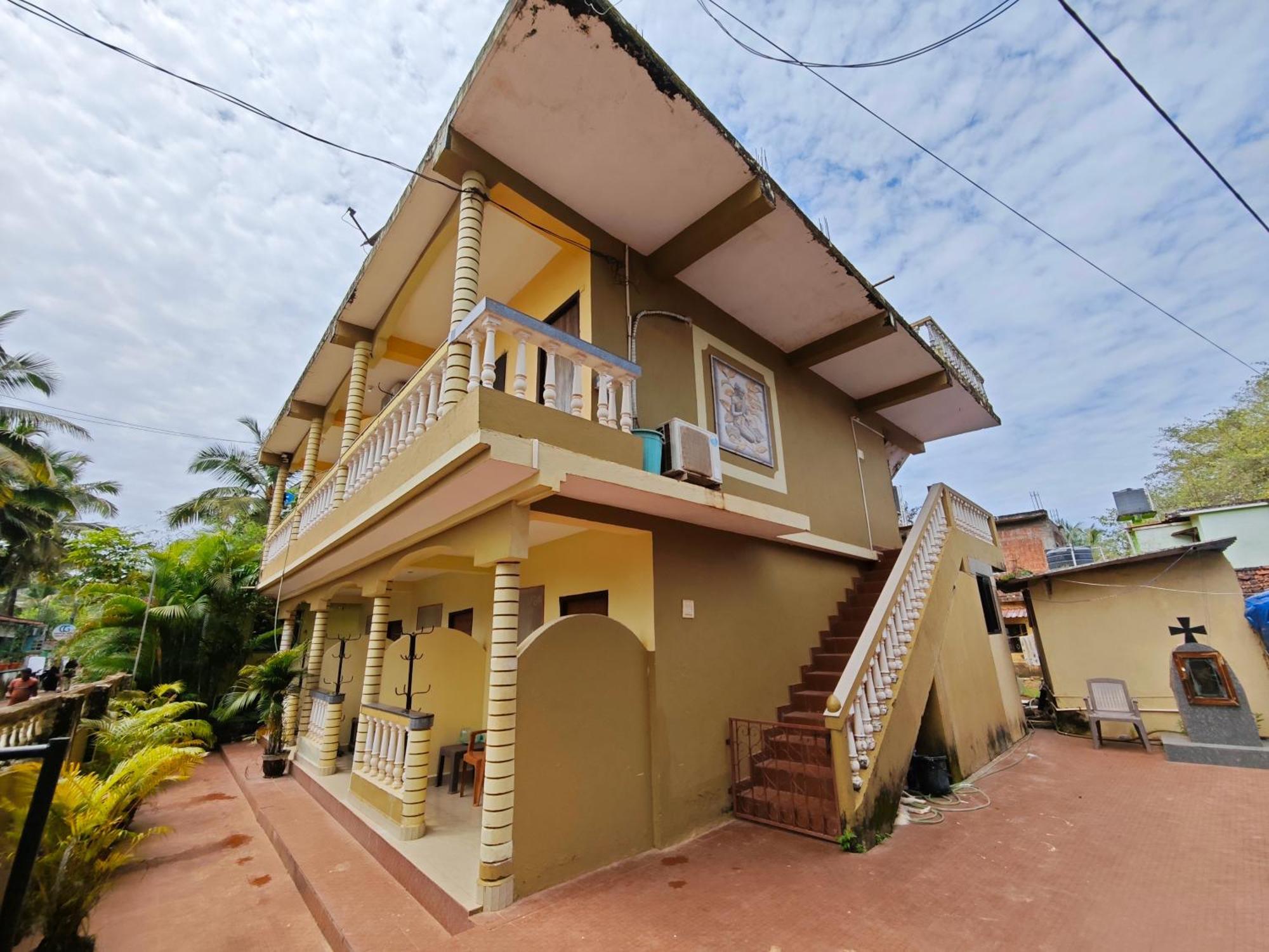 Regina Residency Inn ปาโลเลม ภายนอก รูปภาพ