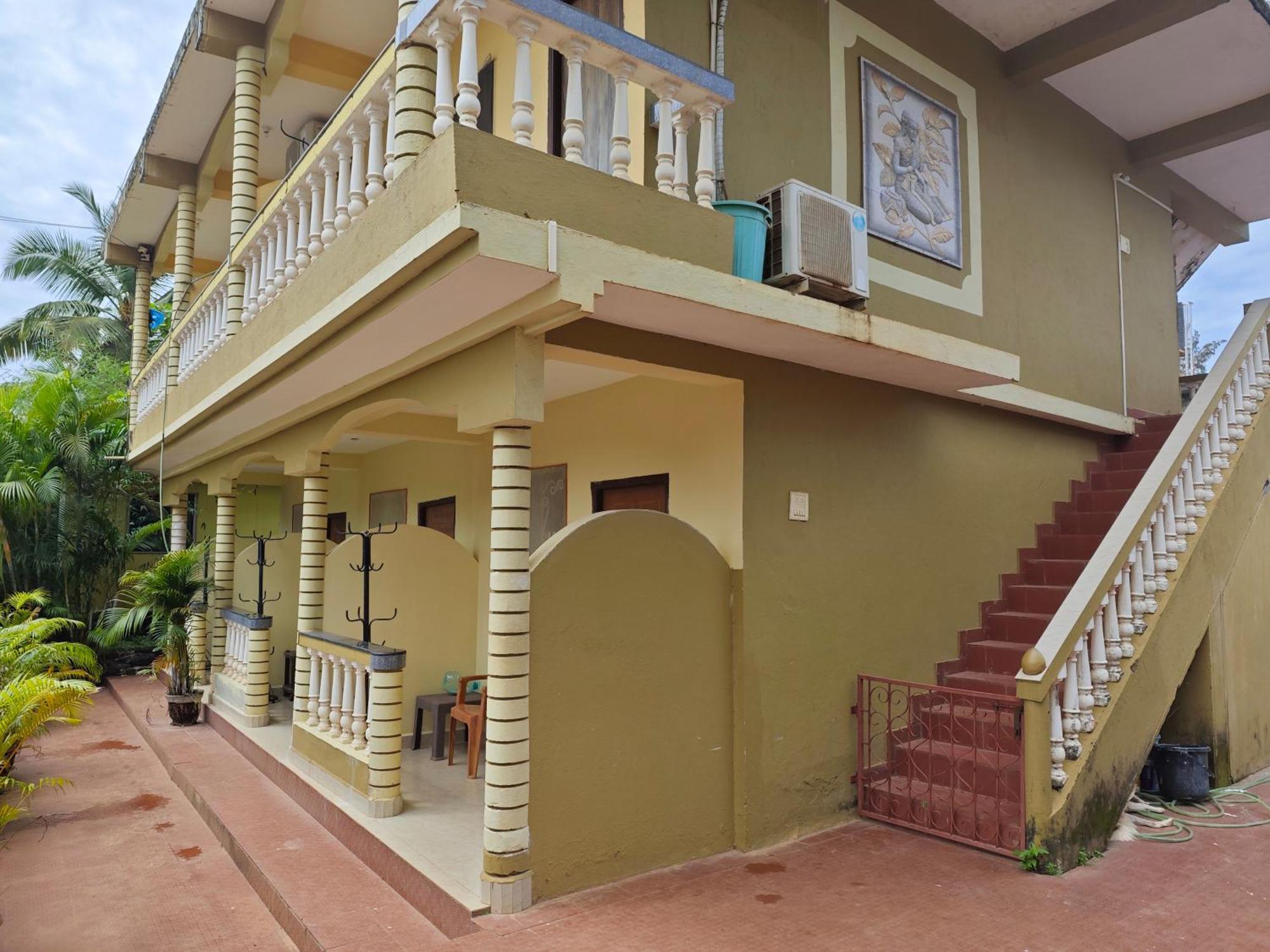 Regina Residency Inn ปาโลเลม ภายนอก รูปภาพ