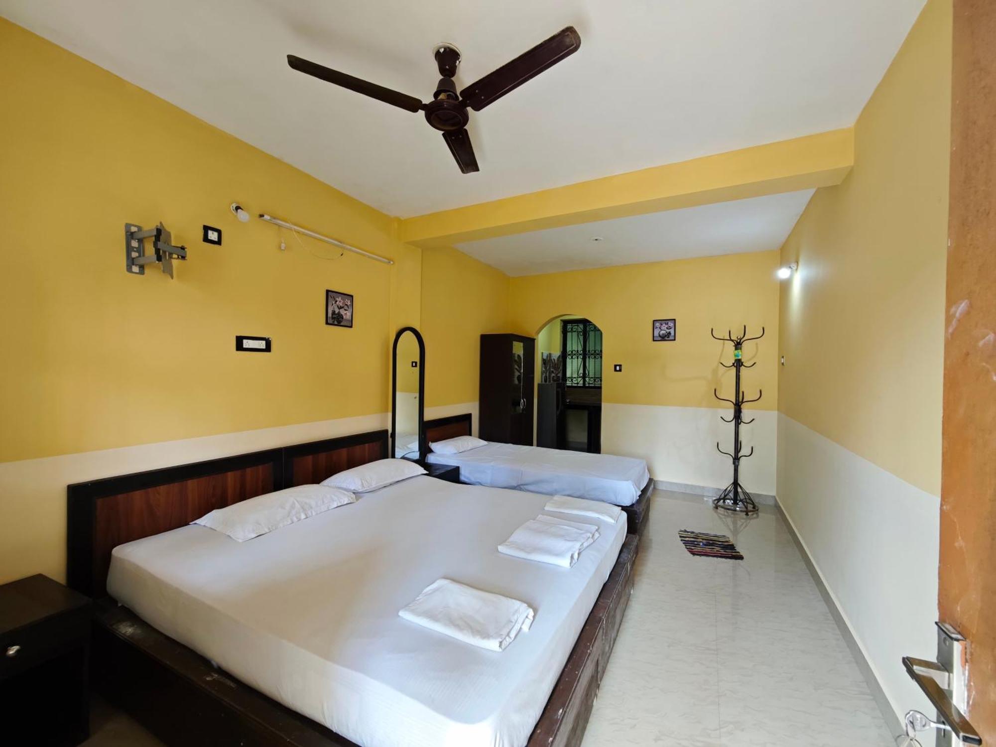 Regina Residency Inn ปาโลเลม ภายนอก รูปภาพ